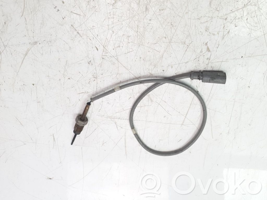 Audi A4 S4 B9 8W Sensor / Fühler / Geber 