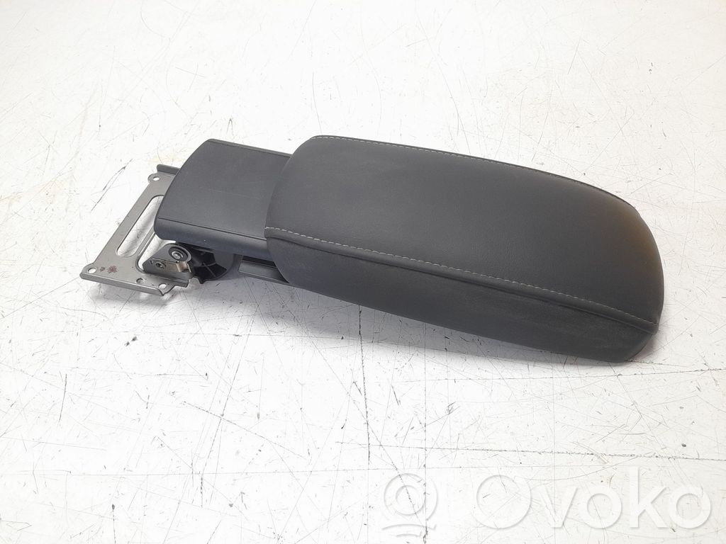 Armrest   5890502G10C4