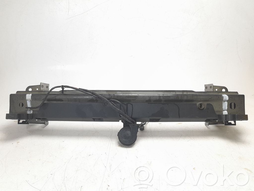 Front bumper mounting bracket   10754669