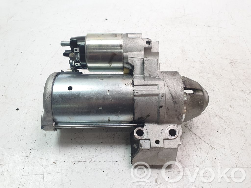 Motor de arranque   CGB90902