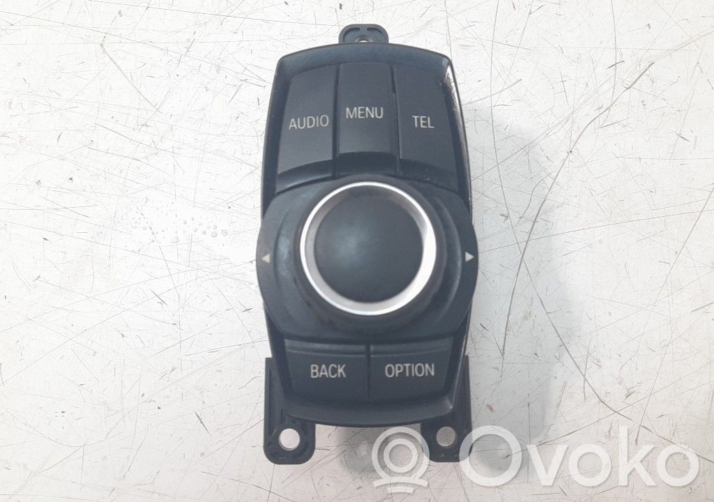 Boutons / interrupteurs volant   ZE931769501