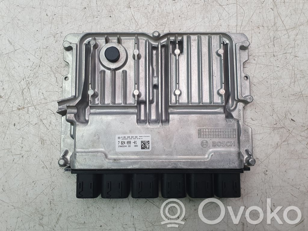 BMW X3 G01 Engine control unit/module 