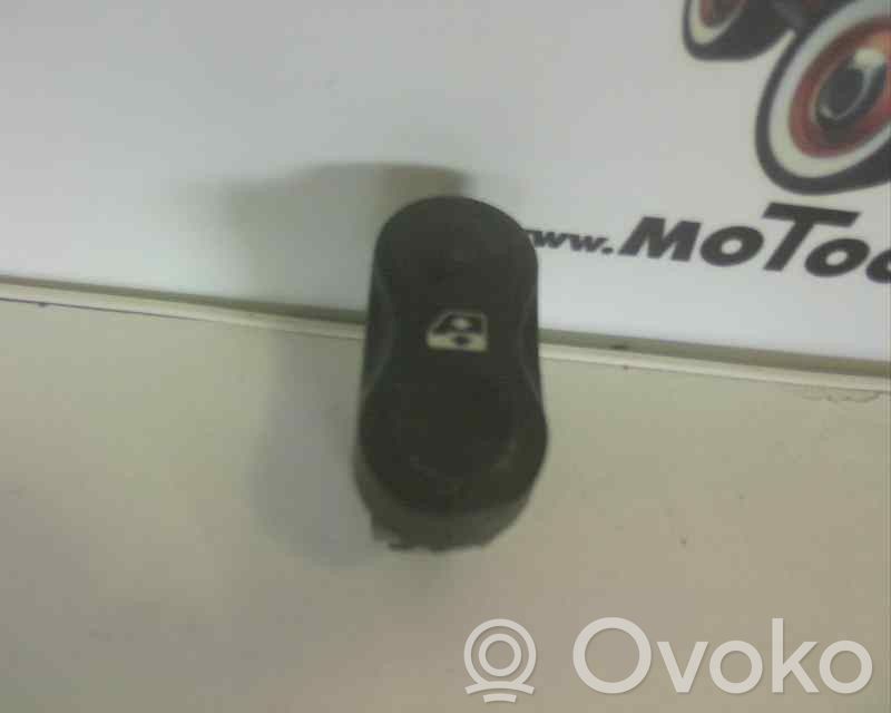 Electric window control switch   REF,602227