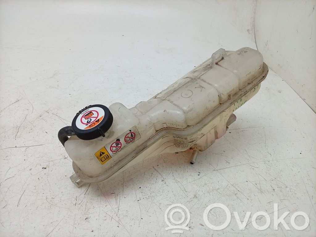 Lexus IS III XE30 Vase d'expansion de carburant 
