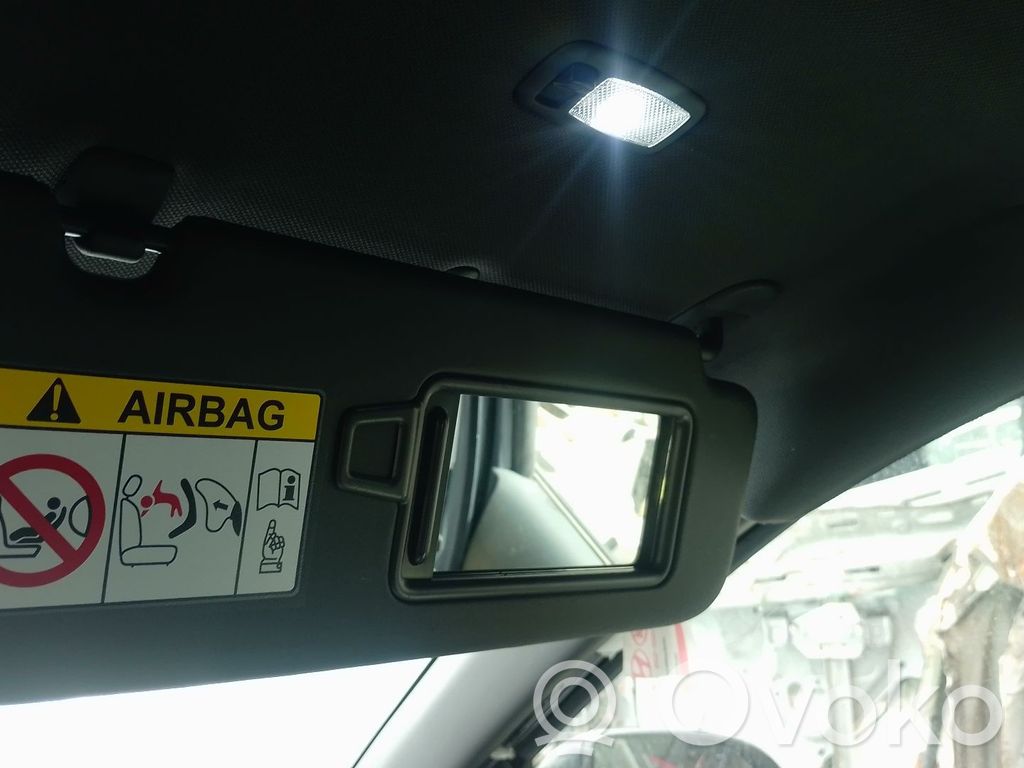Hyundai i30 Osłona przeciwsłoneczna 