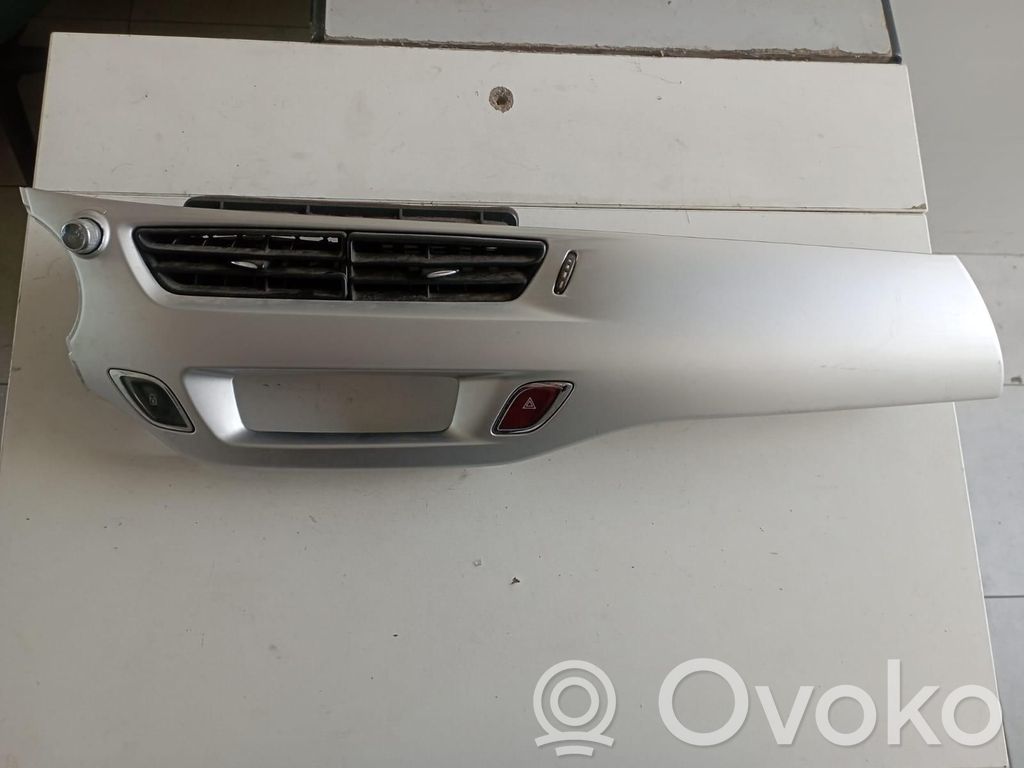 Panel trim   96858191,96858191