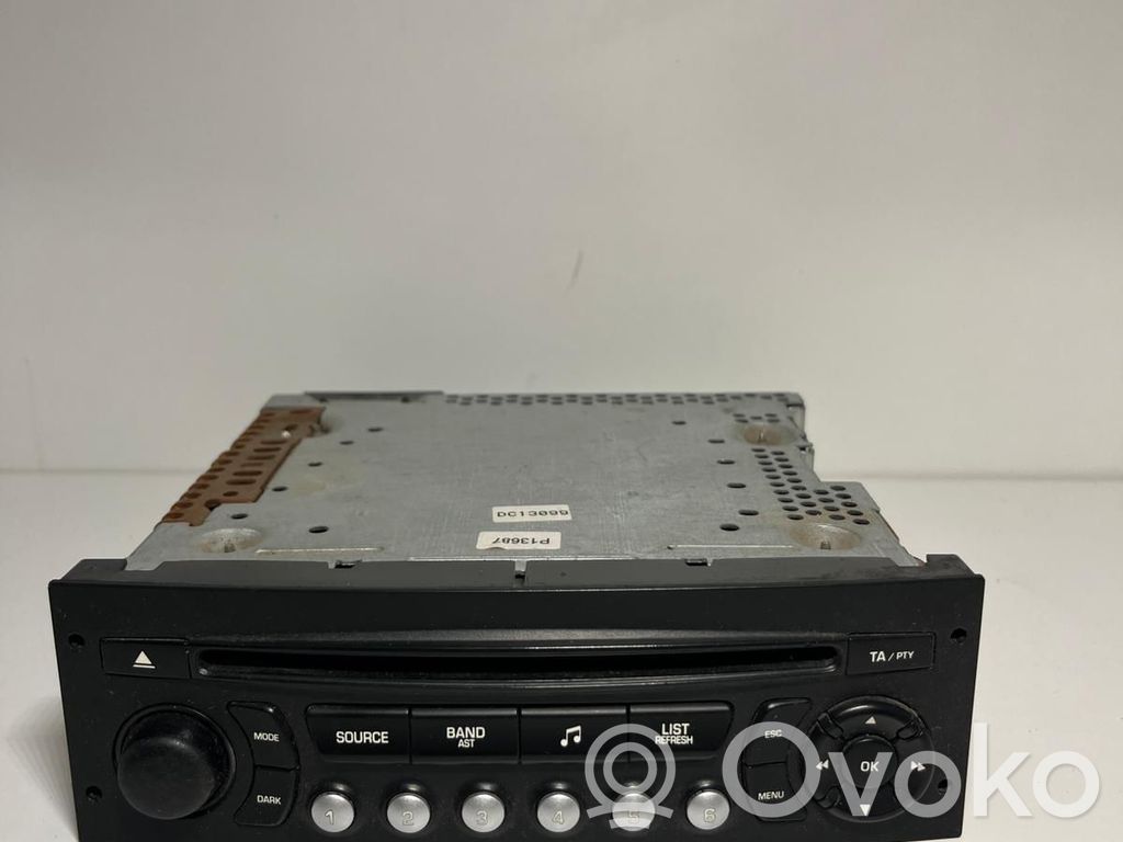 Peugeot 207 Panel / Radioodtwarzacz CD/DVD/GPS 