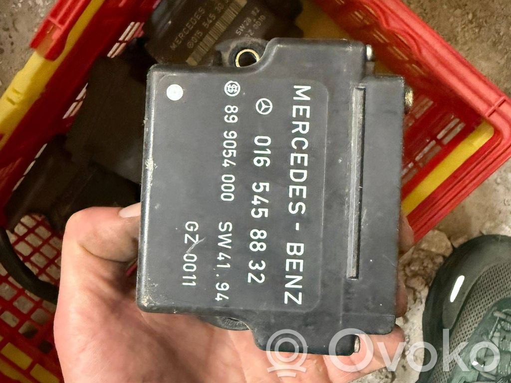 Mercedes-Benz E W210 Releu preîncălzire bujii incandescente 