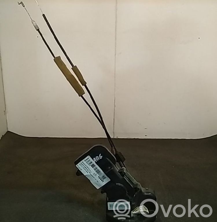 Mazda 2 Takaoven lukko 