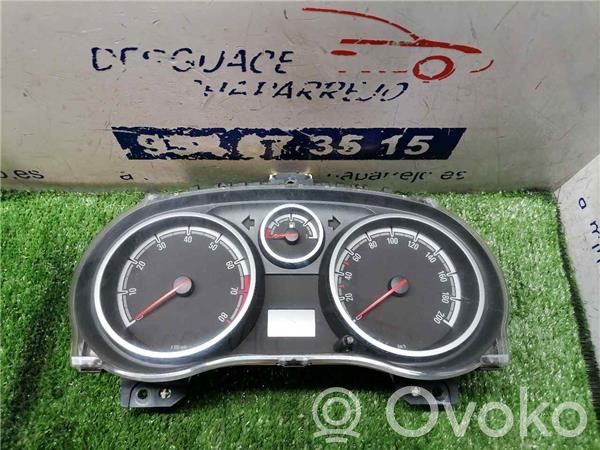 Opel Corsa D Vitezometru (grup de instrumente)