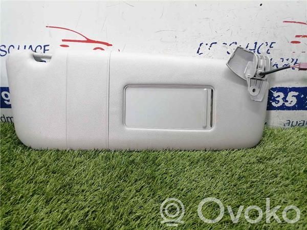 Sun visor