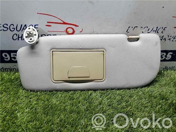 Sun visor