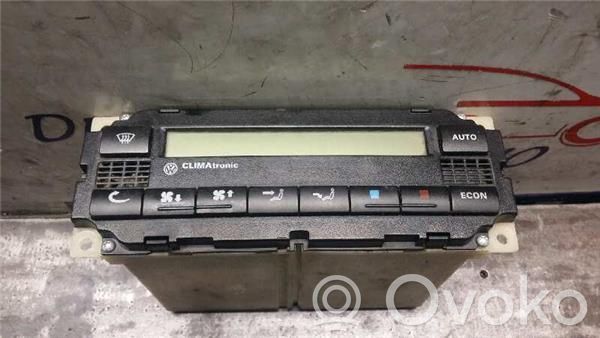 Volkswagen PASSAT B3 Interruptor del aire acondicionado (A/C) 