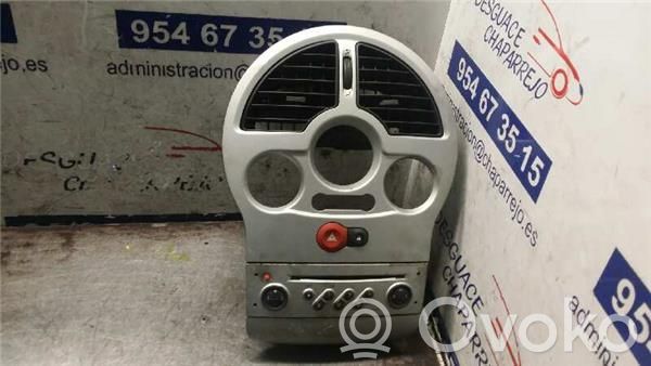 Renault Modus Unità principale autoradio/CD/DVD/GPS