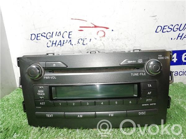 Toyota Auris 150 Radio / CD-Player / DVD-Player / Navigation 