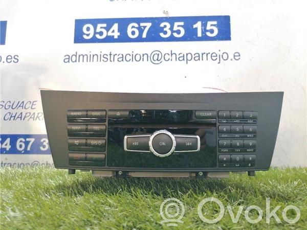 Mercedes-Benz C AMG W202 Unitate principală radio/CD/DVD/GPS