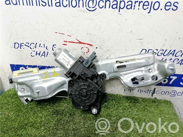 Renault Megane IV Alzacristalli della portiera posteriore con motorino 