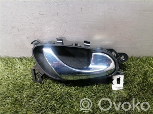 Renault Kadjar Manecilla interna puerta delantera 