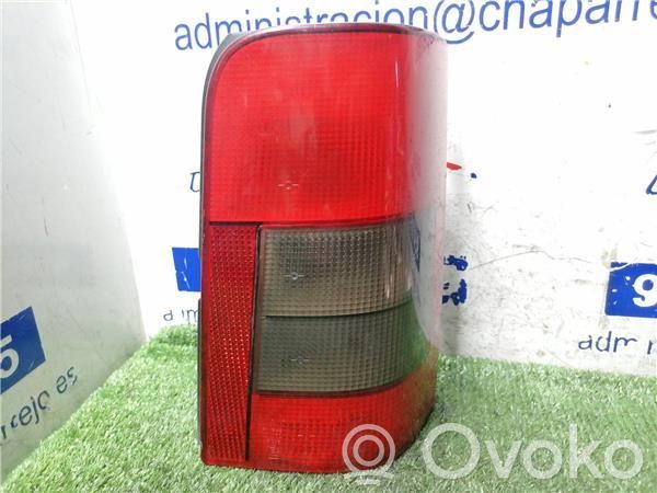 Lámpara de faros/luces traseros