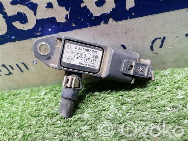 Kraftstoffdrucksensor   8200225971,281002593