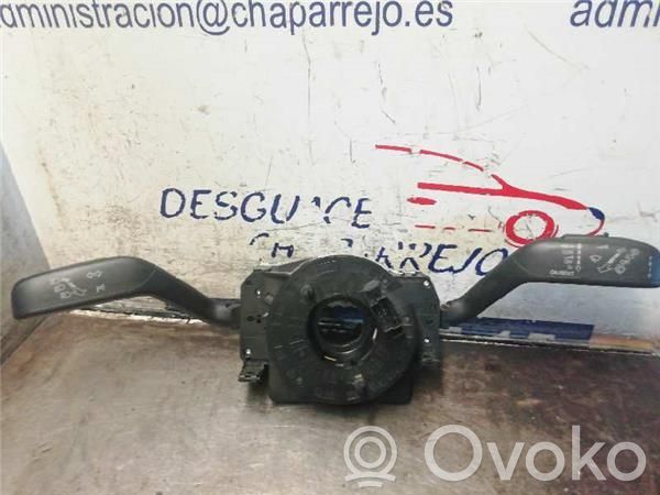 Skoda Fabia Mk1 (6Y) Interruptor de control multifunción 
