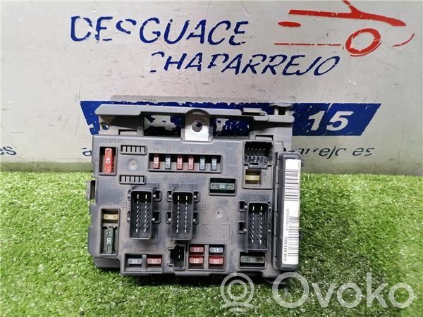 Citroen C5 Saugiklių blokas 