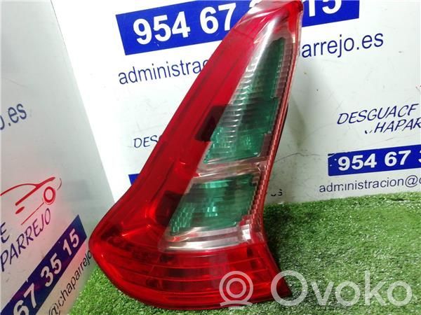Lámpara de faros/luces traseros