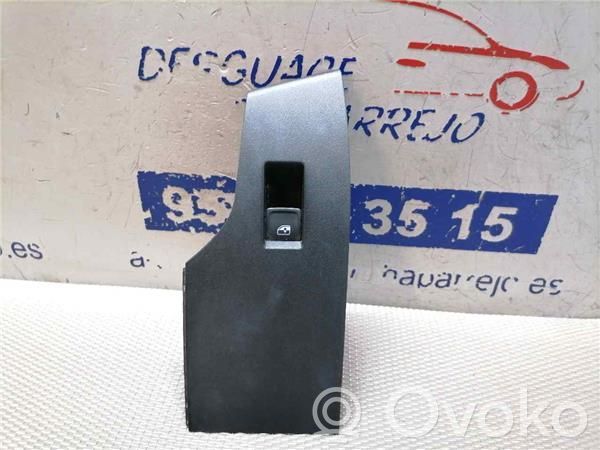 Seat Ibiza I (021A) Interruttore di controllo dell’alzacristalli elettrico 
