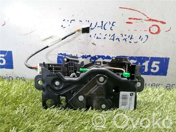 BMW X1 F48 F49 Zamek klapy tylnej / bagażnika 