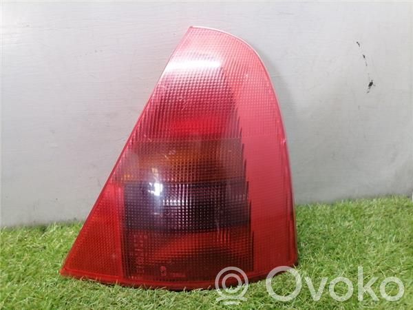 Renault Clio II Ampoule, feu stop / feu arrière