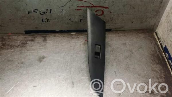 Mazda 3 I Electric window control switch 