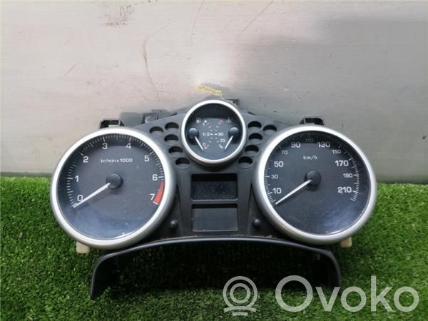 Peugeot 207 Vitezometru (grup de instrumente) 