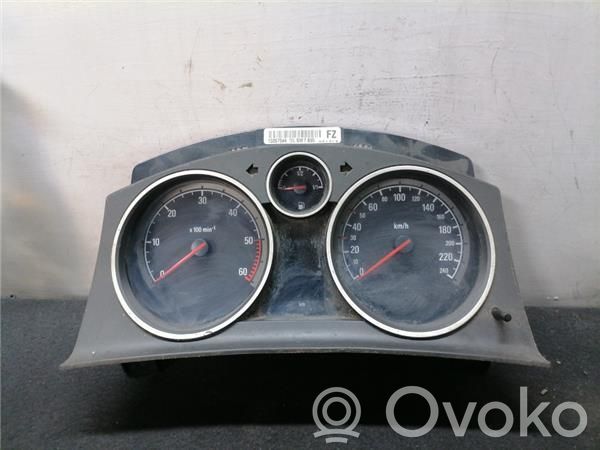 Opel Zafira B Tachimetro (quadro strumenti) 