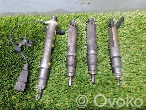 Seat Cordoba (6K) Wtryskiwacz paliwa 