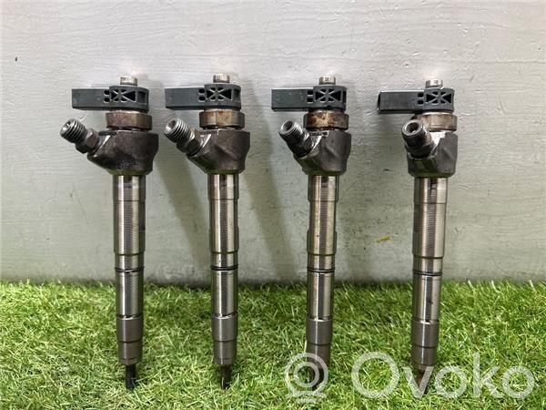 Volkswagen Golf VII Inyector de combustible 