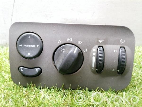 Light switch   746754333,P0TH131L5AD