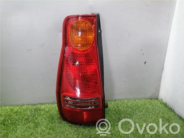 Lámpara de faros/luces traseros