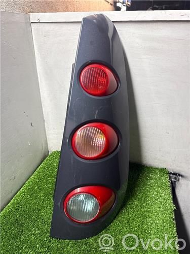 Żarówka lampy tylnej