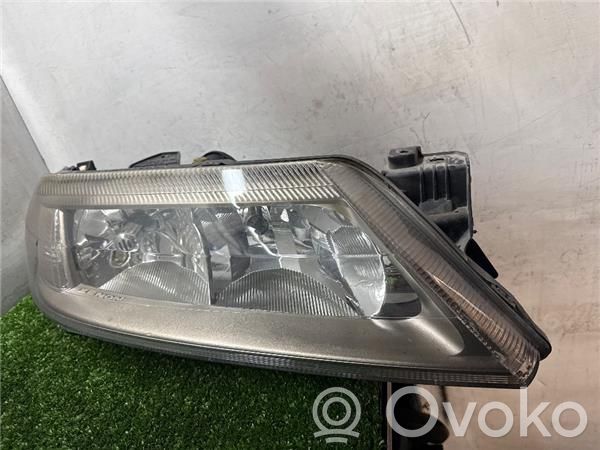 Renault Laguna II Faro/fanale
