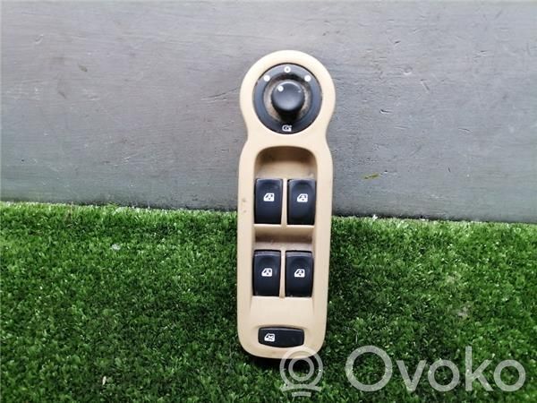 Electric window control switch
