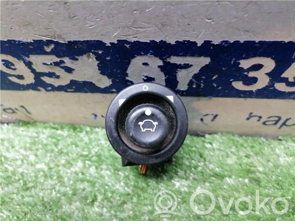 Interruptor del espejo lateral   93BG17B676BA