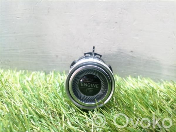 Mercedes-Benz C W205 Kit de sistema Start/Stop 