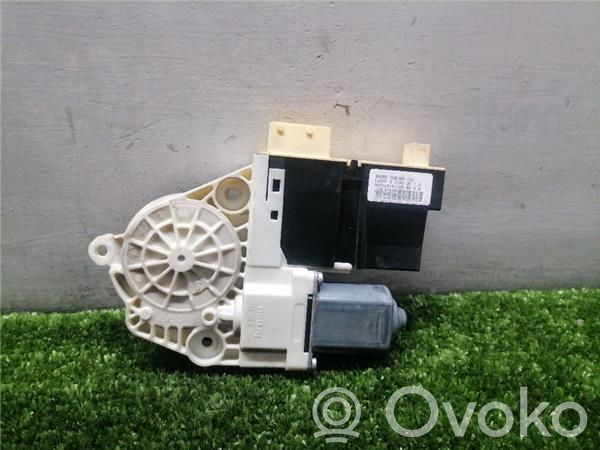 Peugeot 307 Motorino alzacristalli della portiera anteriore 