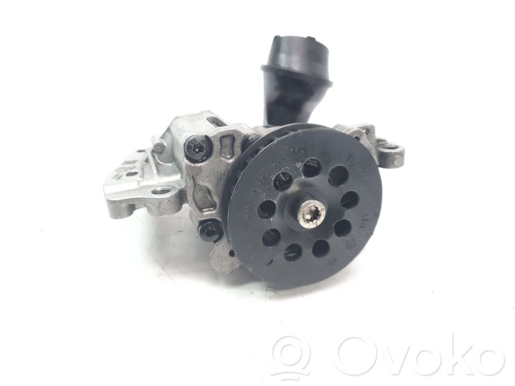Audi A4 S4 B9 8W Eļļas sūknis 