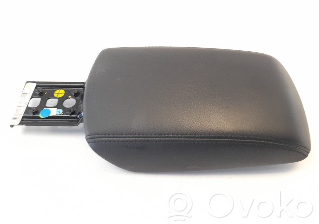 Ford Focus Armrest 