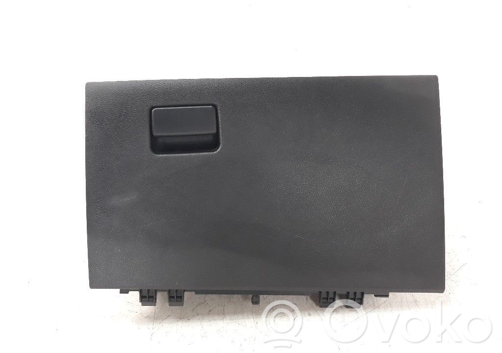 Toyota Corolla E160 E170 Daiktadėžė 
