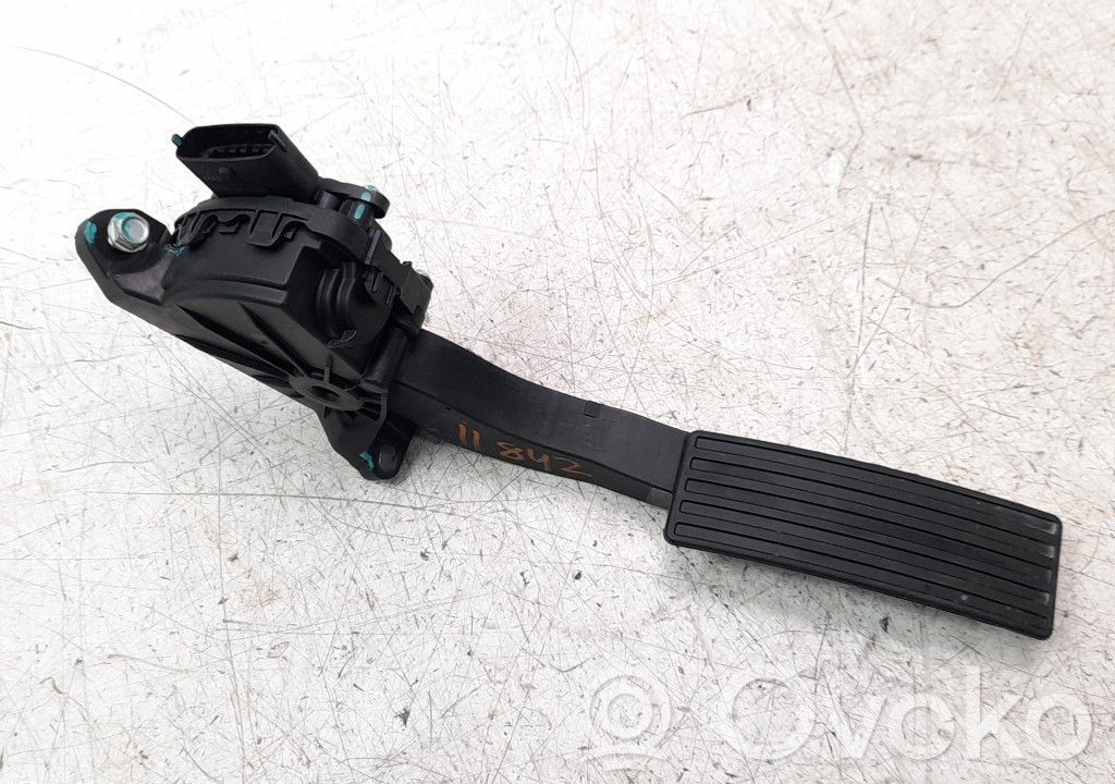 Acceleration sensor   501001