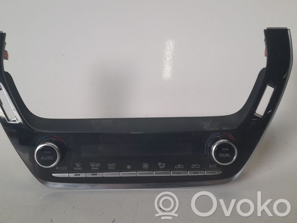 Toyota Corolla E160 E170 Climate control unit 