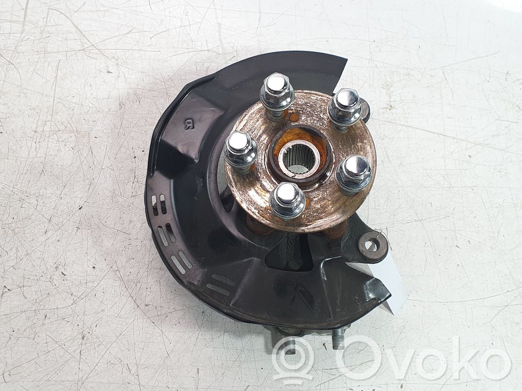 Toyota Yaris Fuzetă butuc roată față 