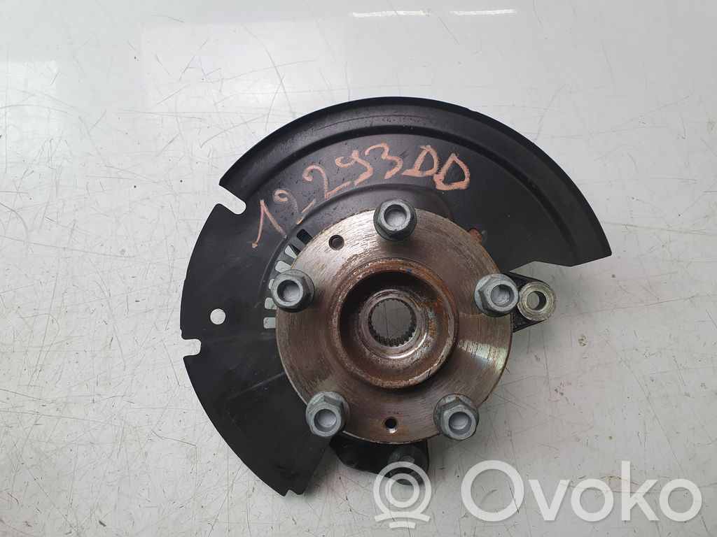 Nissan Juke II F16 Fuso a snodo con mozzo ruota anteriore